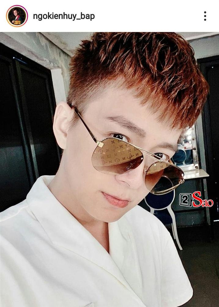 "ngokienhuy_bap" - có lẽ vì sợ mọi người quên biệt danh của mình là "Bắp" nên Ngô Kiến Huy phải gắn thêm nó.