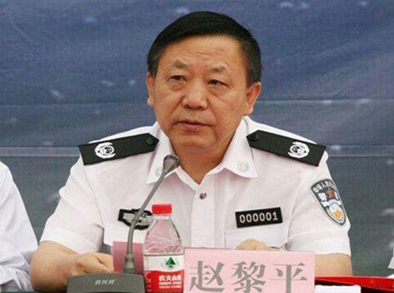 Quan tham TQ ban chet nguoi tinh roi dot xac phi tang