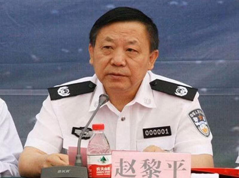 Quan tham TQ ban chet nguoi tinh roi dot xac phi tang