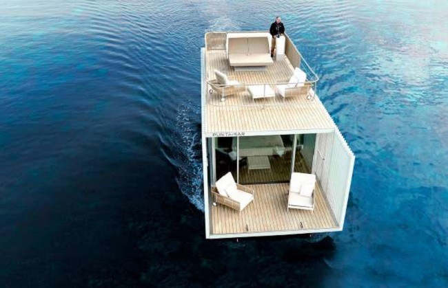 Căn nhà nổi này có tên gọi Punta de Mar, với thiết kế mang thiên nhiên gần với cuộc sống thường ngày. Ngôi nhà này mang đến lối sống thư giãn, có thể di chuyển mọi nơi.