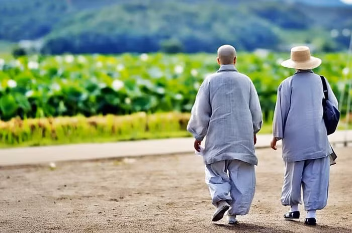 Nhin dieu nay de biet tuong lai cua 1 nguoi giau co hay khong?