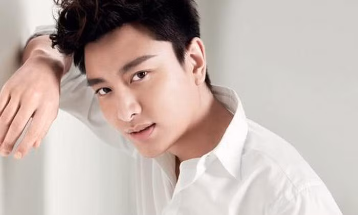 Top con giap nam luc ngheo thi yeu say dam, luc giau de thay long