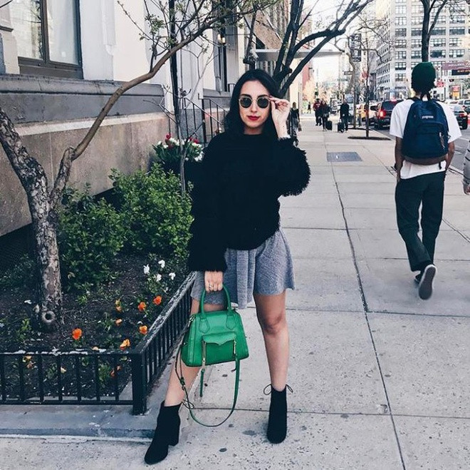 Om khoan no 10.000 USD vi co lam nguoi noi tieng tren mang-Hinh-2