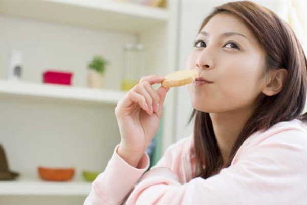 An nhanh hay an cham tiet lo dieu gi ve tinh cach cua ban?