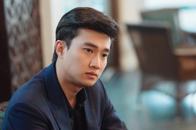 Quoc Truong phan ung sao khi bi noi dung dong ho 20 ty fake?