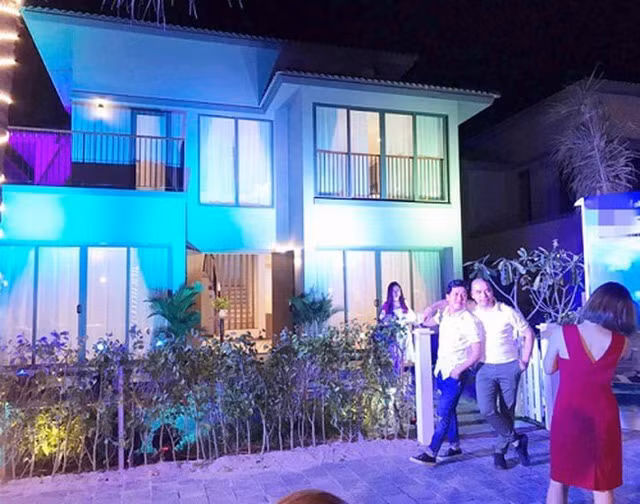 Kham pha ben trong can nha Truong Giang tau lam qua tang Nha Phuong-Hinh-3