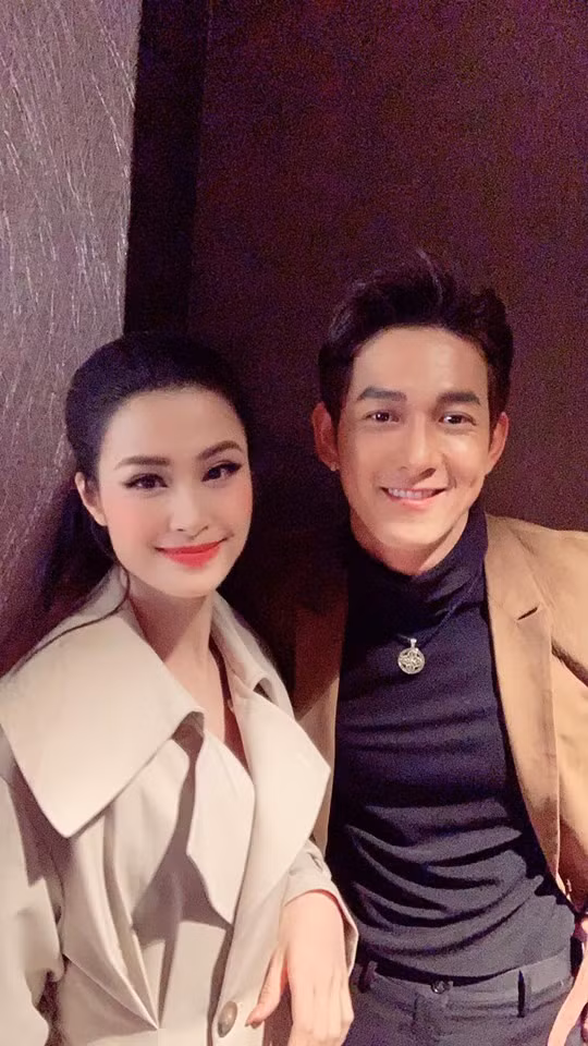 Song Luan chia se ve phut thoat khoi tu than khi may bay gap su co