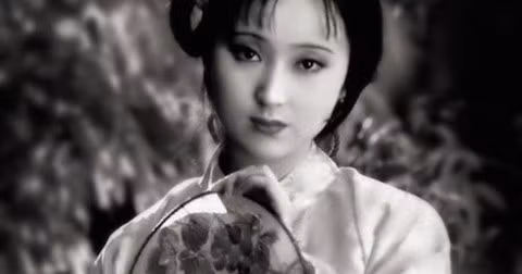 Phu nu co 4 net tuong mat nay thuong 