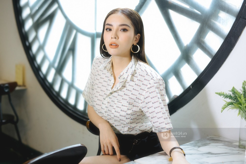 Ky Duyen lan dau tiet lo ly do nghi choi Jolie Nguyen