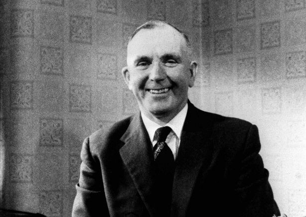 Albert Pierrepoint đã treo cổ hơn 400 người trong 25 năm hành nghề.