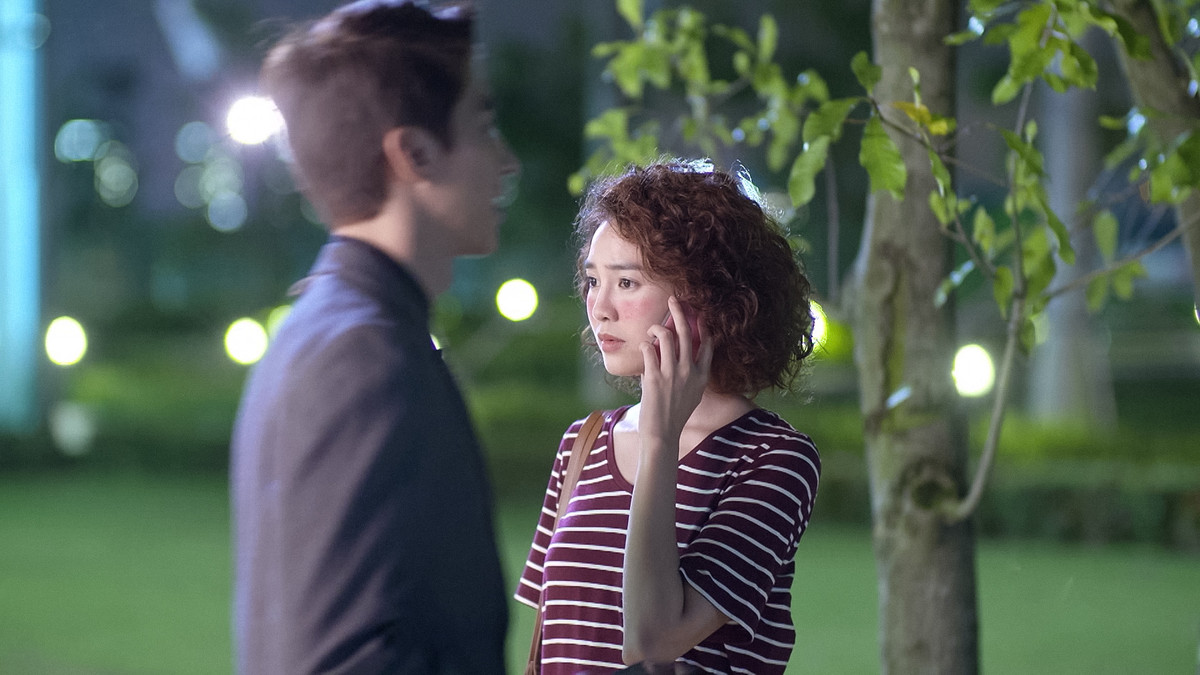 Ninh Duong Lan Ngoc bat khoc nhin ban than va tinh dau tham thiet