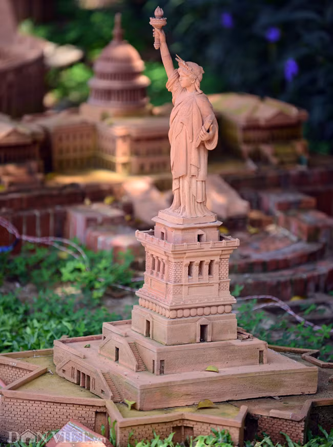 Tượng nữ thần tự do là một trong những biểu tượng của nước Mỹ.