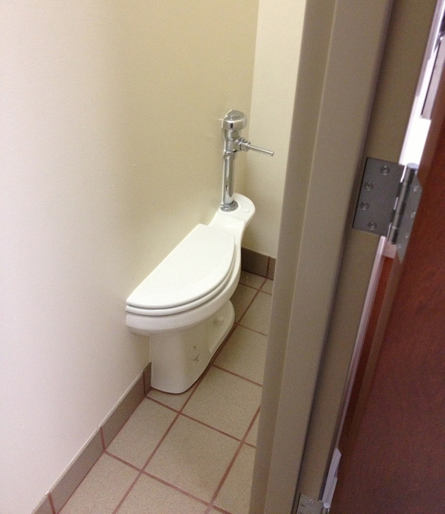 Chắc cái này mỗi bên sẽ dùng 1 nửa.