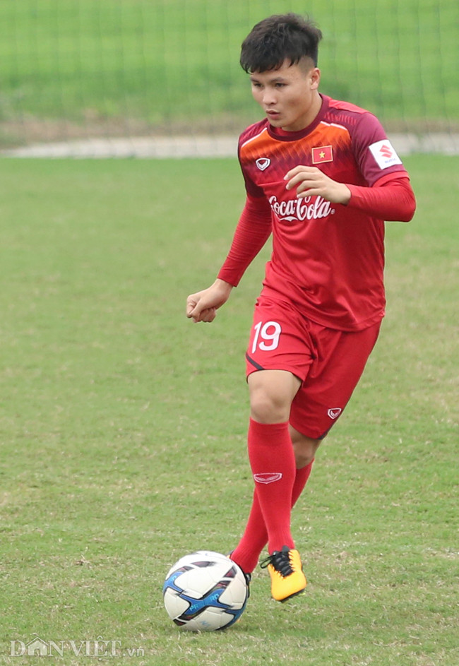 Quang Hải được hy vọng sẽ truyền cảm hứng cho các cầu thủ còn lại sau những thành công vang dội trong năm 2018.