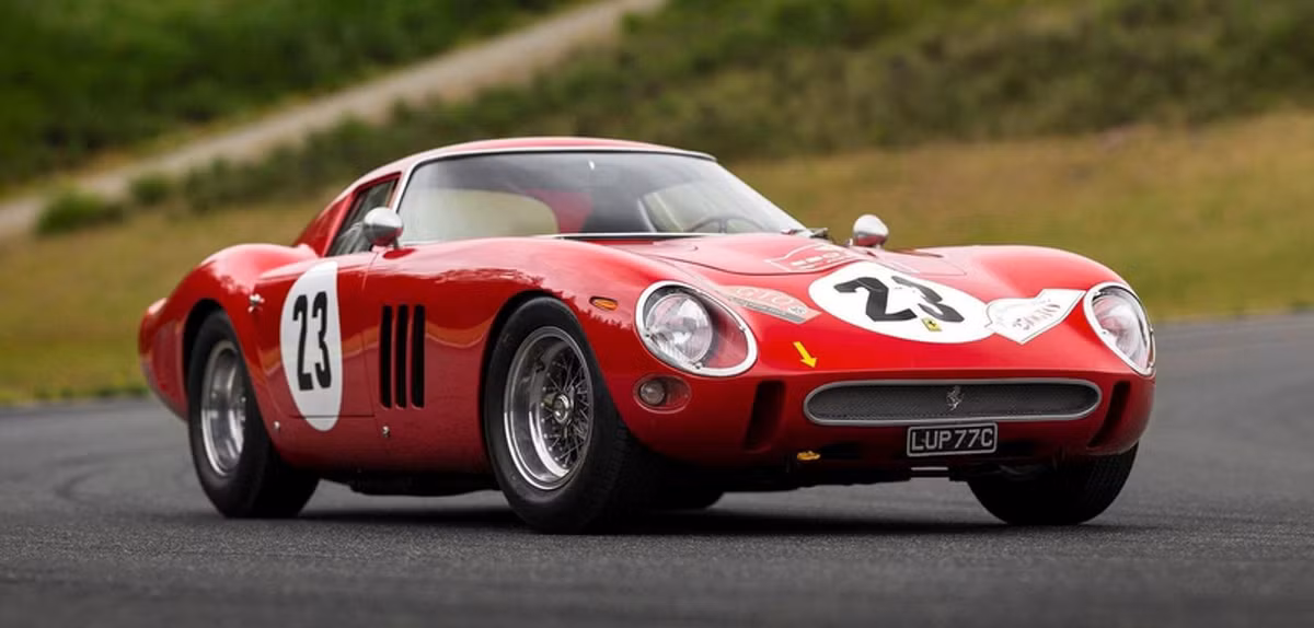 Chiếc Ferrari 250 GTO đời 1962 của Scaglietti được bán tại một cuộc đấu giá vào tháng 8/2018, với giá 48,4 triệu đô la Mỹ để trở thành chiếc xe giá trị nhất tại một cuộc đấu giá.