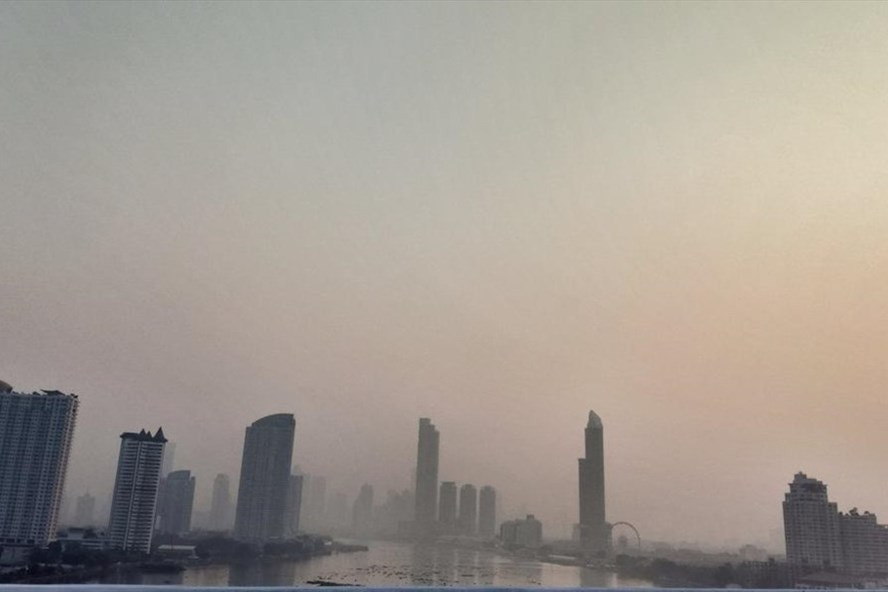 Ô nhiễm khiến dân ho ra máu tái diễn, TT Thái kêu gọi đeo khẩu trang O nhiem khien dan ho ra mau tai dien, TT Thai keu goi deo khau trang