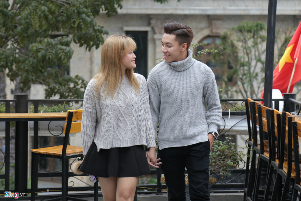 4 nam 'yeu mai chua chan' cua hot girl cover va kien tuong dance sport