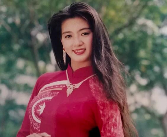 Mẹ của Katleen - bà Thanh Xuân - nổi tiếng từ những năm 90, sau khi giành danh hiệu Hoa hậu Điện ảnh 1992. Bà góp mặt ở nhiều show diễn thời trang và là gương mặt trang bìa cho nhiều bộ ảnh lịch thời đó. Khi sự nghiệp đang ở đỉnh cao, năm 1996,Thanh Xuân kết hôn với võ sư Nam Anh và sang Canada định cư.