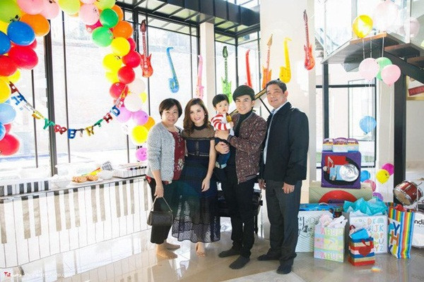 Đây là nơi gia đình Đan Trường thường xuyên tổ chức tiệc mời bạn bè.