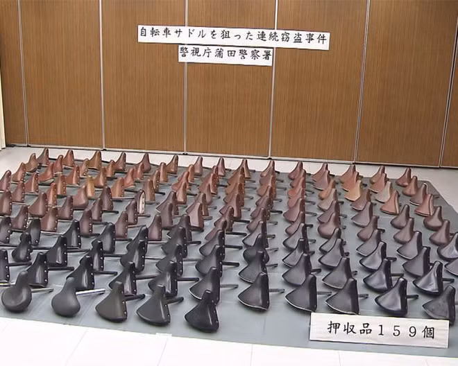 Cụ ông "trả thù đời" bằng cách ăn trộm 200 chiếc yên xe đạp Cu ong