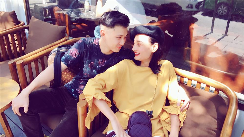 Le Thuy lo bung bau vuot mat sau tuyen bo 