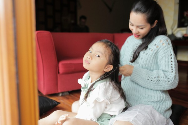 Con gai Hoang Bach hoi ‘ba dao’: Sao bo me duoc tam cung nhau?