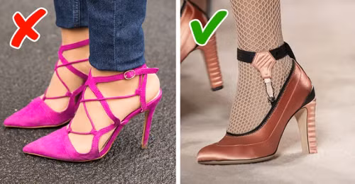  Giày chất liệu nhung. Từng có thời gian, giày nhung rất được ưa thích song tính ứng dụng không cao khiến chúng nhanh chóng trôi vào quên lãng, trở thành mẫu giày lỗi thời. Với chất liệu này, người dùng phải cố gắng bảo vệ chúng khỏi bụi bẩn. Một khi lấm bẩn, chúng rất khó làm sạch. Nếu thích sự mềm mượt của nhung, bạn nên chọn vải atlas. Chất liệu này vừa mang đến vẻ sang trọng song cũng rất nữ tính. (Ảnh: BS)