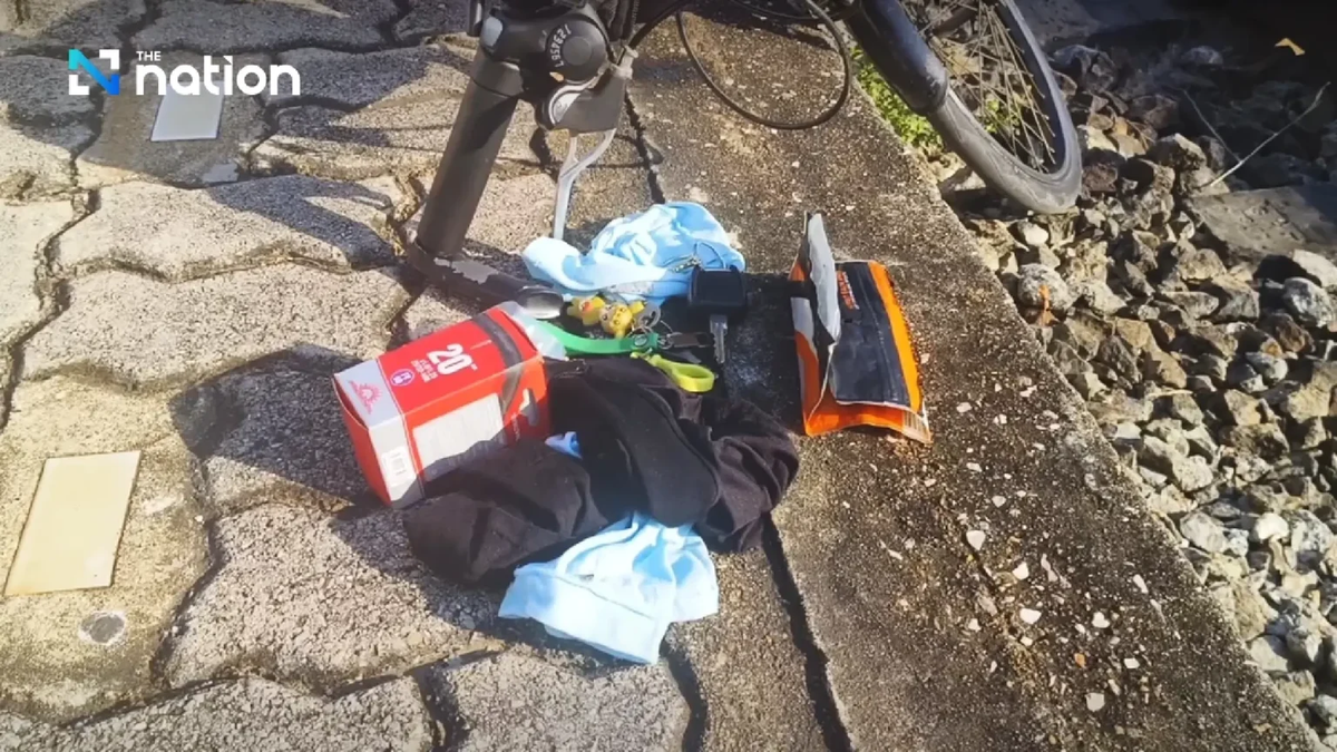 Thật không may, thảm kịch vẫn xảy ra khi Wirot không thể rời khỏi đó kịp thời. Theo tờ The Nation Thailand, đoàn tàu đã kéo Wirot đi 50 mét trước khi dừng lại. Ảnh: Nation.