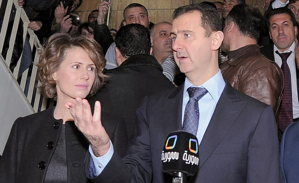 Sau khi lực lượng HTS tiến vào Damascus và giành quyền kiểm soát thủ đô Syria ngày 8/12/2024, ông Assad đã quyết định ra nước ngoài lưu vong. Vợ ông là bà Asma al-Assad cùng các con được cho là đã theo ông tới Moscow và được Nga cấp quyền tị nạn. Ảnh: Getty.