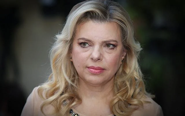 Năm 2001, bà làm việc với tư cách là nhà tâm lý học giáo dục tại thành phố Jerusalem. Ảnh: Pool.