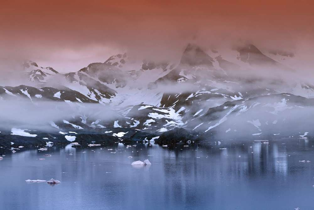 Theo secretatlas, Greenland là nơi có Công viên quốc gia lớn nhất thế giới. Toàn bộ phía đông bắc của Greenland là một công viên quốc gia rộng lớn. Ảnh: SA.