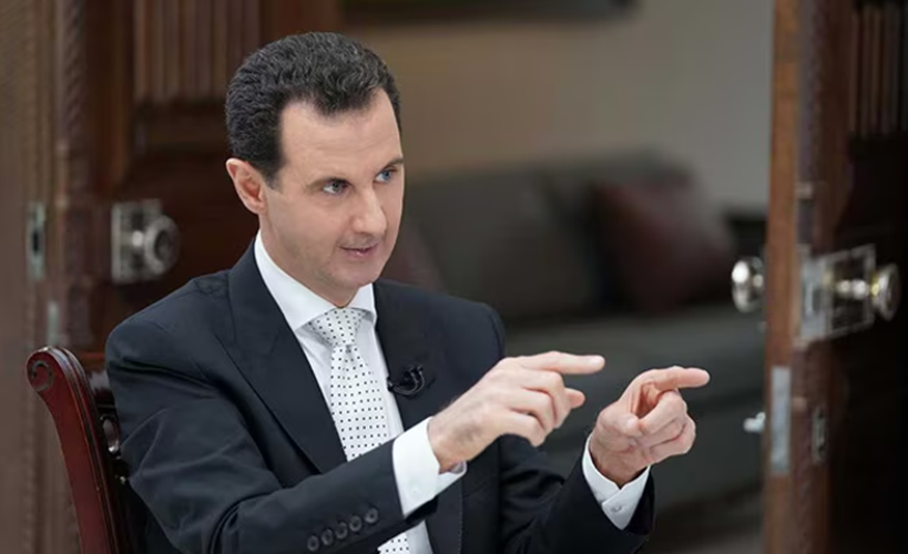 Ông Bashar Assad chính thức nhậm chức vào ngày 11/7/2000, trở thành lãnh đạo của Đảng Ba'ath và Tổng tư lệnh quân đội. Với việc ông Bashar al-Assad lên nắm quyền khi đó, phương Tây hy vọng nhà lãnh đạo trẻ tuổi này sẽ mang lại một chế độ tiến bộ, ôn hòa cho Syria. Tuy nhiên, những hy vọng đó sớm tan vỡ. Ảnh: NDTV.