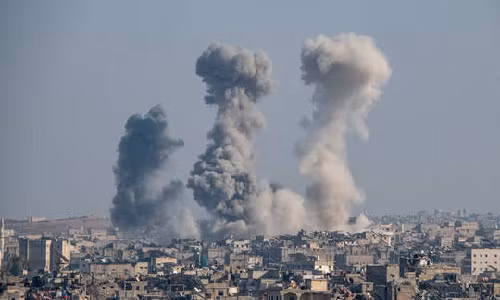 Nga - Syria khong kich du doi, hang chuc tay sung phien quan bo mang