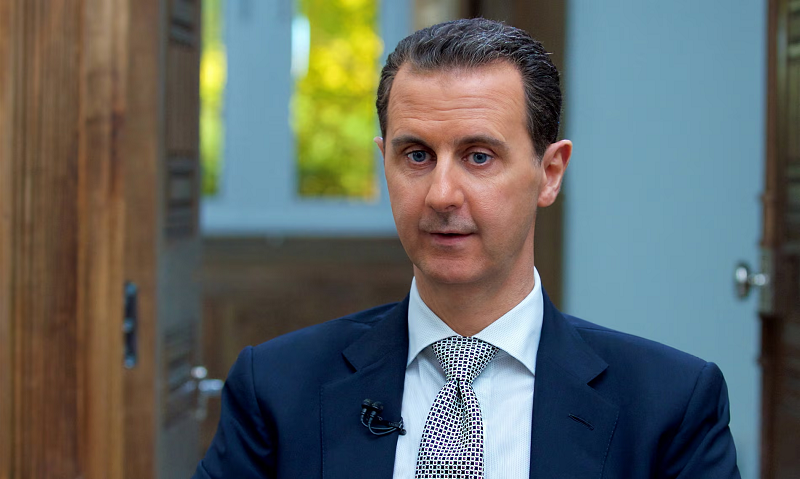 Ông Assad chính thức nhậm chức vào ngày 11/7/2000, trở thành lãnh đạo của Đảng Ba'ath và Tổng tư lệnh quân đội. Ảnh: Reuters.