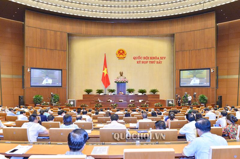 Quoc hoi khong dong y cam dieu khien phuong tien giao thong khi da uong ruou, bia