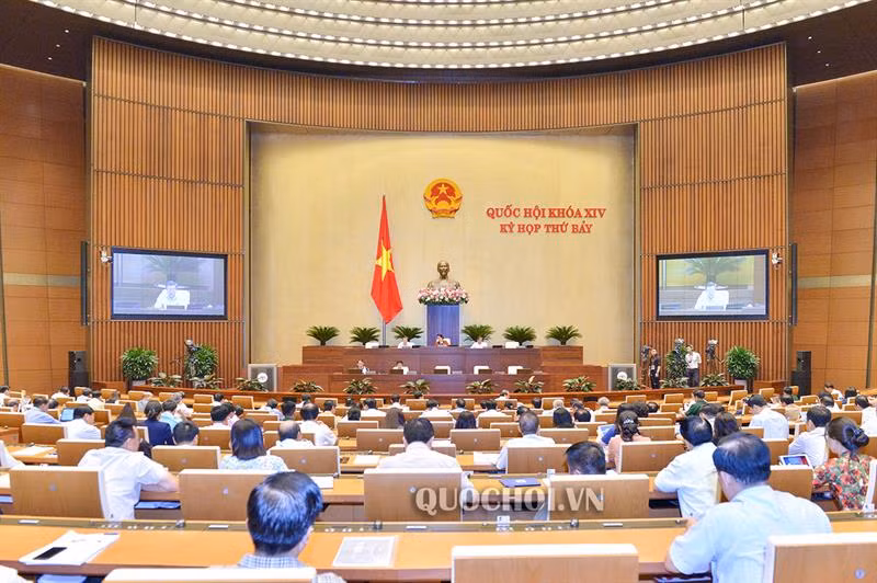 Quoc hoi khong dong y cam dieu khien phuong tien giao thong khi da uong ruou, bia