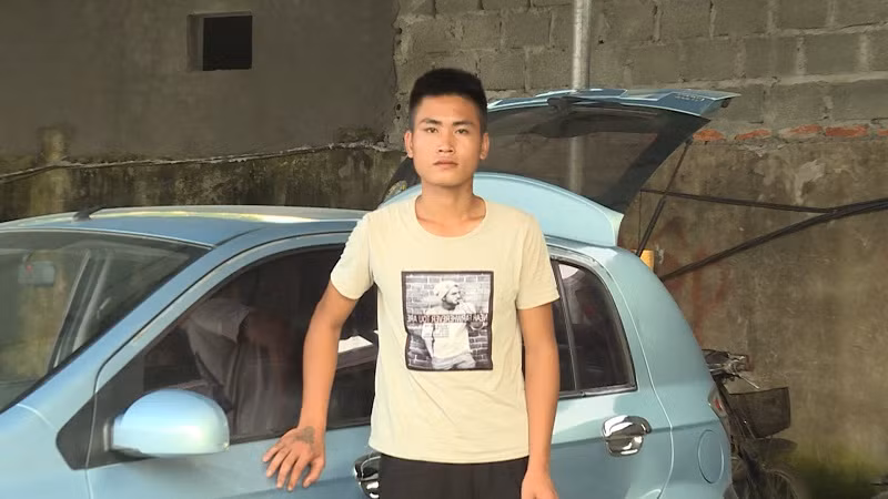 “Dao chich nhi” dot nhap cong ty cua Bo Quoc phong, trom cap o to