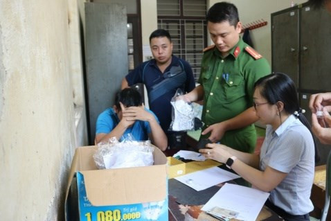 Hai Phong: Pha tu diem cho thue, ban thiet bi giup gian lan thi cu