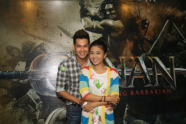 Ca sĩ Đan Kim tiết lộ, Phùng Ngọc Huy gọi điện thoại động viên Mai Phương mỗi ngày và ngỏ ý chăm sóc con gái chung. Ảnh: Infonet