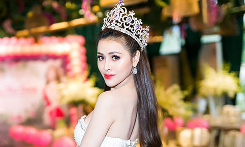 Vi sao Thu Dung khong bi cuc NTBD xu ly vu chup anh phan cam?