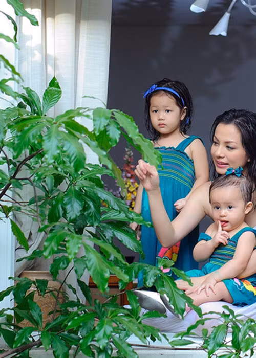 Khi còn nhỏ, bé Angelina và bé Valentina đã rất đáng yêu. Ảnh: Thethaovanhoa