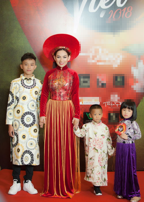 Phi Nhung hiện tất bật chuẩn bị thực hiện MV phim ca nhạc về phận mồ côi.