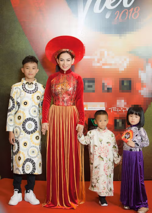 Phi Nhung hiện tất bật chuẩn bị thực hiện MV phim ca nhạc về phận mồ côi.