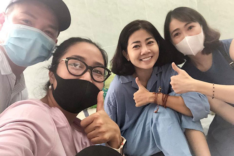 Hình ảnh Mai Phương bên Ốc Thanh Vân, MC Thanh Thảo Hugo. Ảnh: FBNV