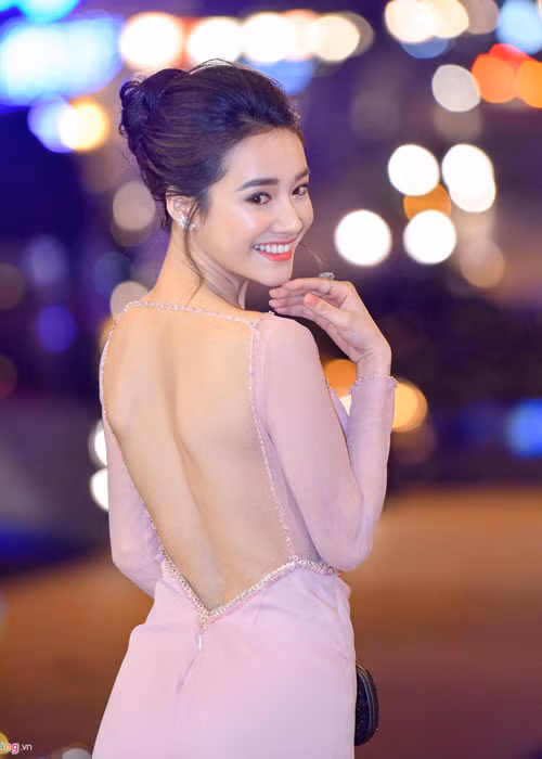 Nữ diễn viên "Tuổi thanh xuân" ngày càng xinh đẹp. Ảnh: Zing