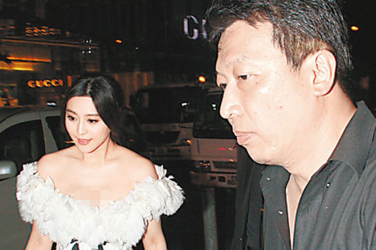 Là quản lý của Phạm Băng Băng, Mục Hiểu Quang rất kín tiếng. Ảnh: On