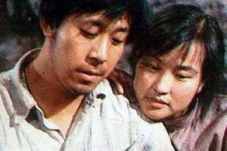 Tuy nhiên, sau 2 năm chung sống, "Võ Tắc Tiên" và A Phong ly hôn. Trước A Phong, Lưu Hiểu Khánh từng ly hôn nghệ sĩ piano Vương Lập Thành và diễn viên Trần Quốc Quân (trong ảnh). Ảnh: VTC