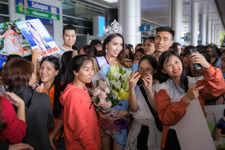 Tuy nhiên, lần trở về này Phan Thị Mơ cũng không được nghỉ ngơi nhiều.