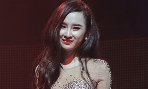 Nghich ly cat-se khien showbiz Viet chim trong chieu tro phan cam, khoe than-Hinh-3