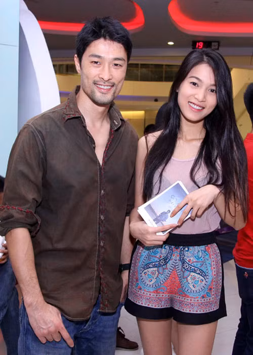 Bạn gái của Johnny Trí Nguyễn cho rằng mọi chuyện như việc kết hôn là tùy duyên, nếu duyên không đến thì đành chịu. Ảnh: Baohaiquan